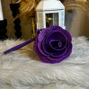 NWT- Deep Purple 3-D Rose Glitz and Glamour Wristlet